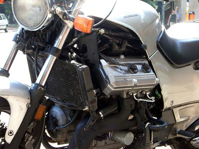 Honda_ST1100_engine_closeup.jpg