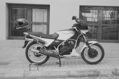 2004_06_11_bikepics-163467-800_mvx250.jpg